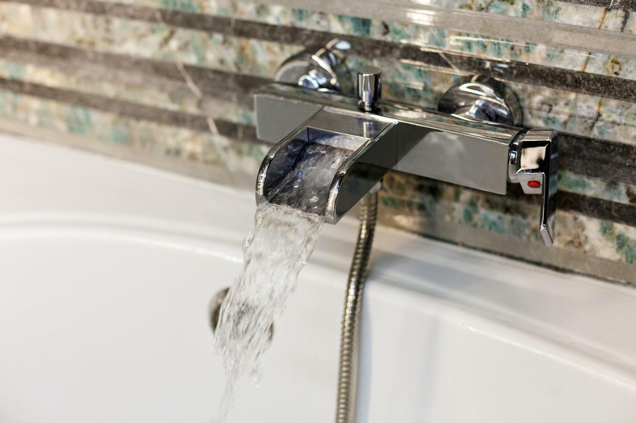 Delux Leopolli Apartments Near Shopping Mall Forum Lviv Luaran gambar