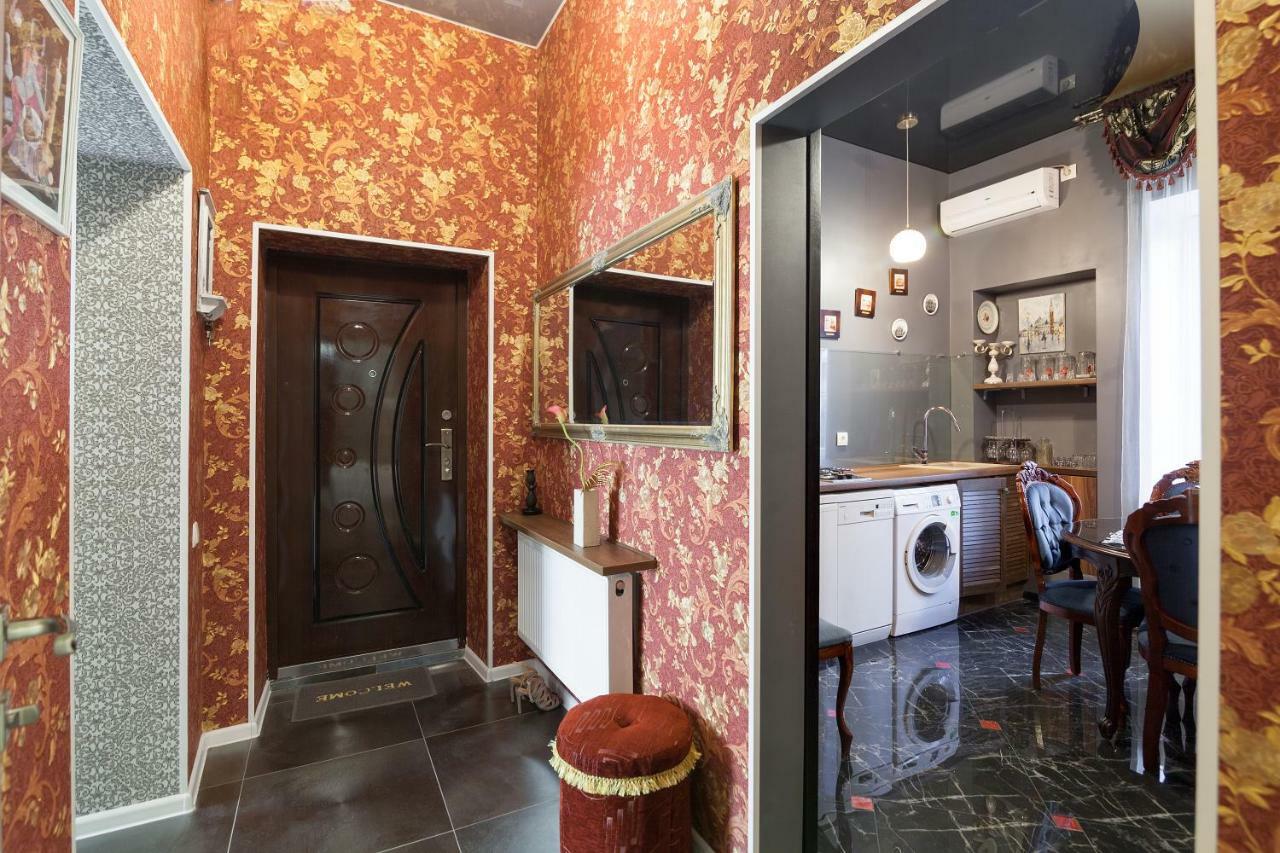 Delux Leopolli Apartments Near Shopping Mall Forum Lviv Luaran gambar